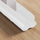 thumbnail image 1 of Tira De Sellado De Pvc Burlete de PVC blanco para debajo de la puerta, relleno de huecos para puertas, para bloquear el ruido y el viento (1 pieza) Rkxzt, 1 of 9