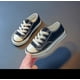 thumbnail image 1 of Envío Gratis, zapatos blancos para niños, zapatillas de deporte para primavera y otoño para niños, zapatos escolares de lona informales versátiles, zapatos planos de moda para niños, 1 of 5