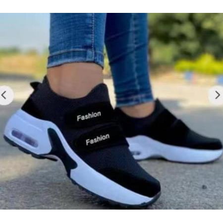 

New Women Sneakers Solid Color Platform Thick Bottom Ladies Flats Breathable Vulcanized Shoes Casual Female Sports Shoes 2021