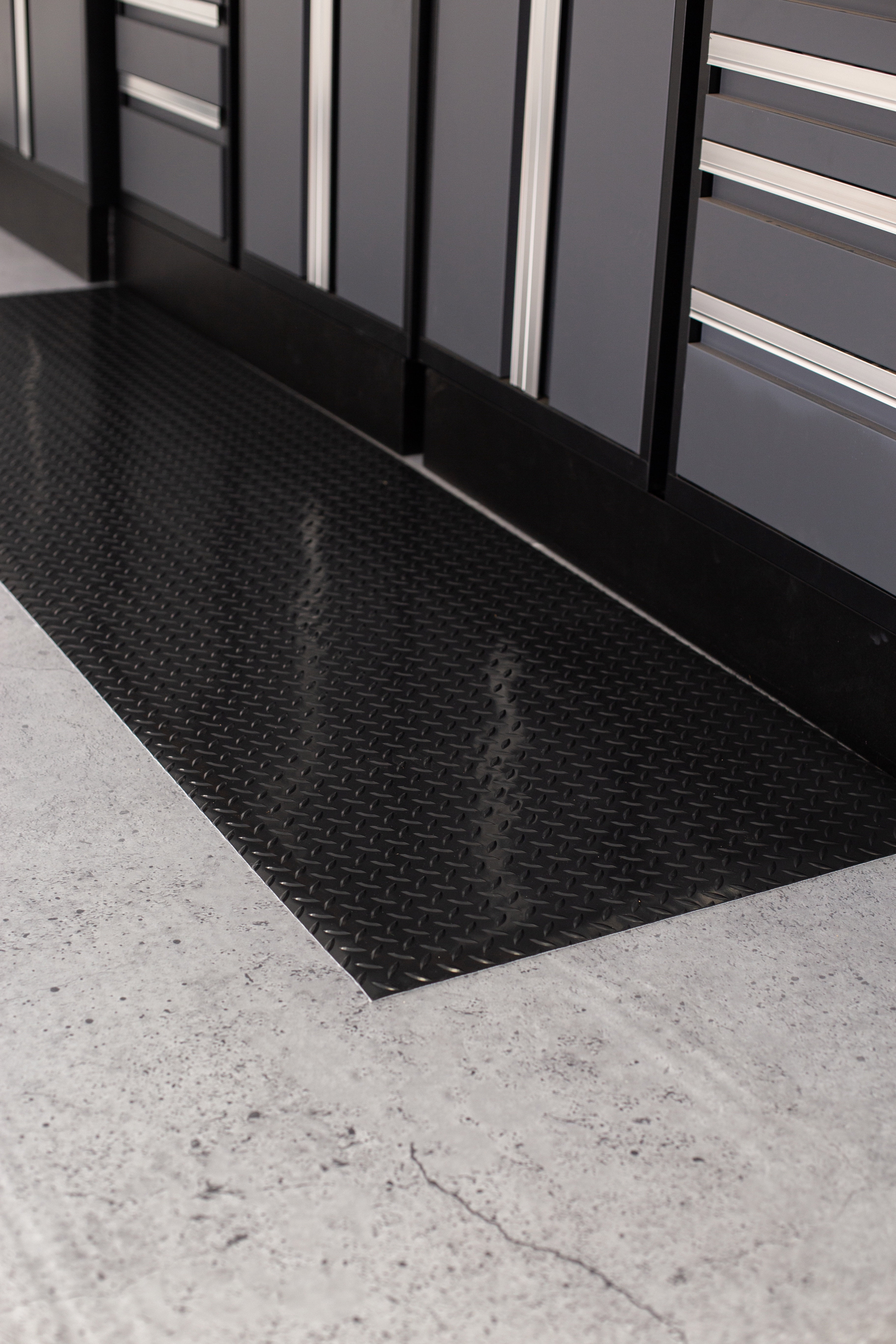 G-Floor 27 in. Wide Diamond Tread Vinyl Performance Garage Runner