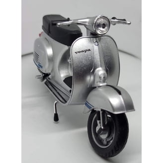 Vespa P200E Yellow Scooter 1/12 Scale Diecast Metal Model