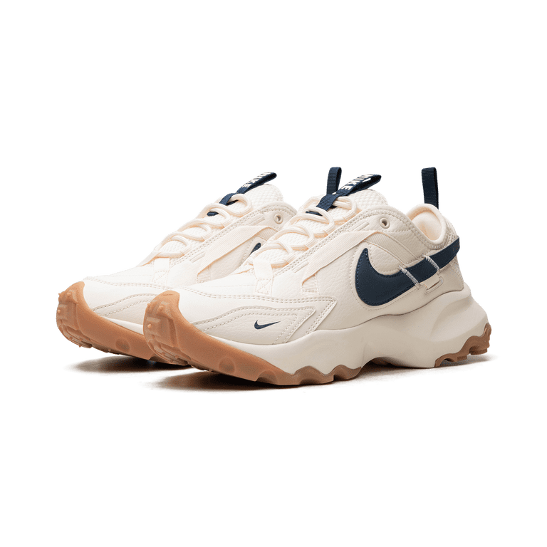 NIKE スニーカー TC7900 アイボリー×ネイビー　24cm NIKE WOMENS TC 7900 Womens 