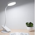 thumbnail image 1 of Lámpara de escritorio con abrazadera, 32 LED, 3 colores, atenuación continua, lámpara de abrazadera para cama, luz de lectura flexible de 360°, luz de lectura para libros, con soporte para teléfono, 1 of 5
