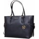 thumbnail image 2 of Bolso Cartera  Michael Kors Gilly Jet Set con Cierre de Cordón y Cremallera en Piel Saffiano Negra, 2 of 3