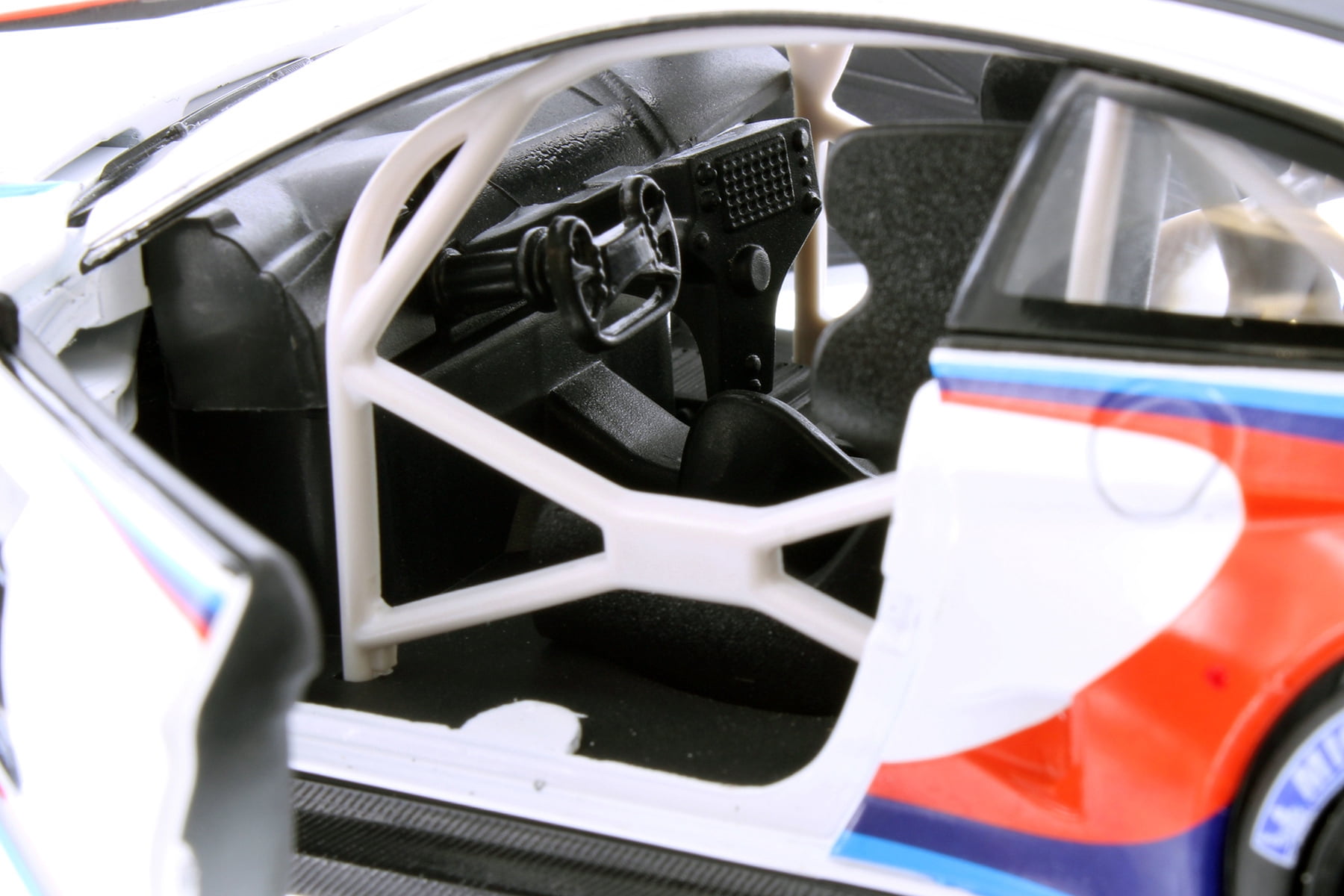 BMW M6 GT3 #1, White - Showcasts 68255W - 1/24 Scale Diecast Model Car