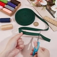 thumbnail image 3 of Cinta al bies verde de 21 yardas (19,9 m) y 5/8 de pulgada (1,6 cm) de grosor, de poliéster y algodón, ideal para costura, acolchado, dobladillos y manualidades., 3 of 9