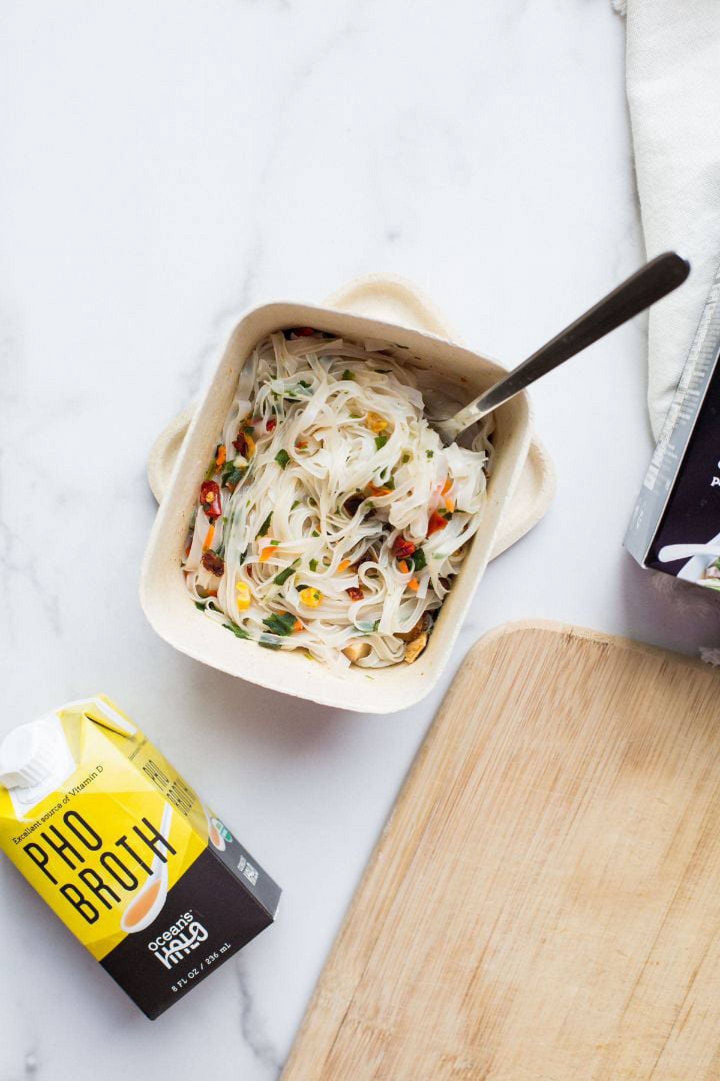 (3 pack) Ocean's Halo, Organic and Vegan Pho Noodle Bowl, Shelf-Stable Packaged Meal, 10.90 oz.