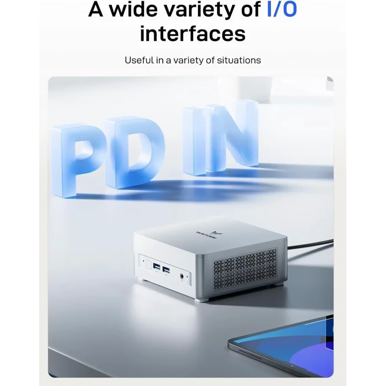 MINISFORUM UM880 Plus Mini PC AMD Ryzen 7 8845HS Desktop Computer