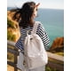 thumbnail image 2 of Mochila HOMIEE para portátil casual ligera de 15,6 pulgadas, color beige, 2 of 6