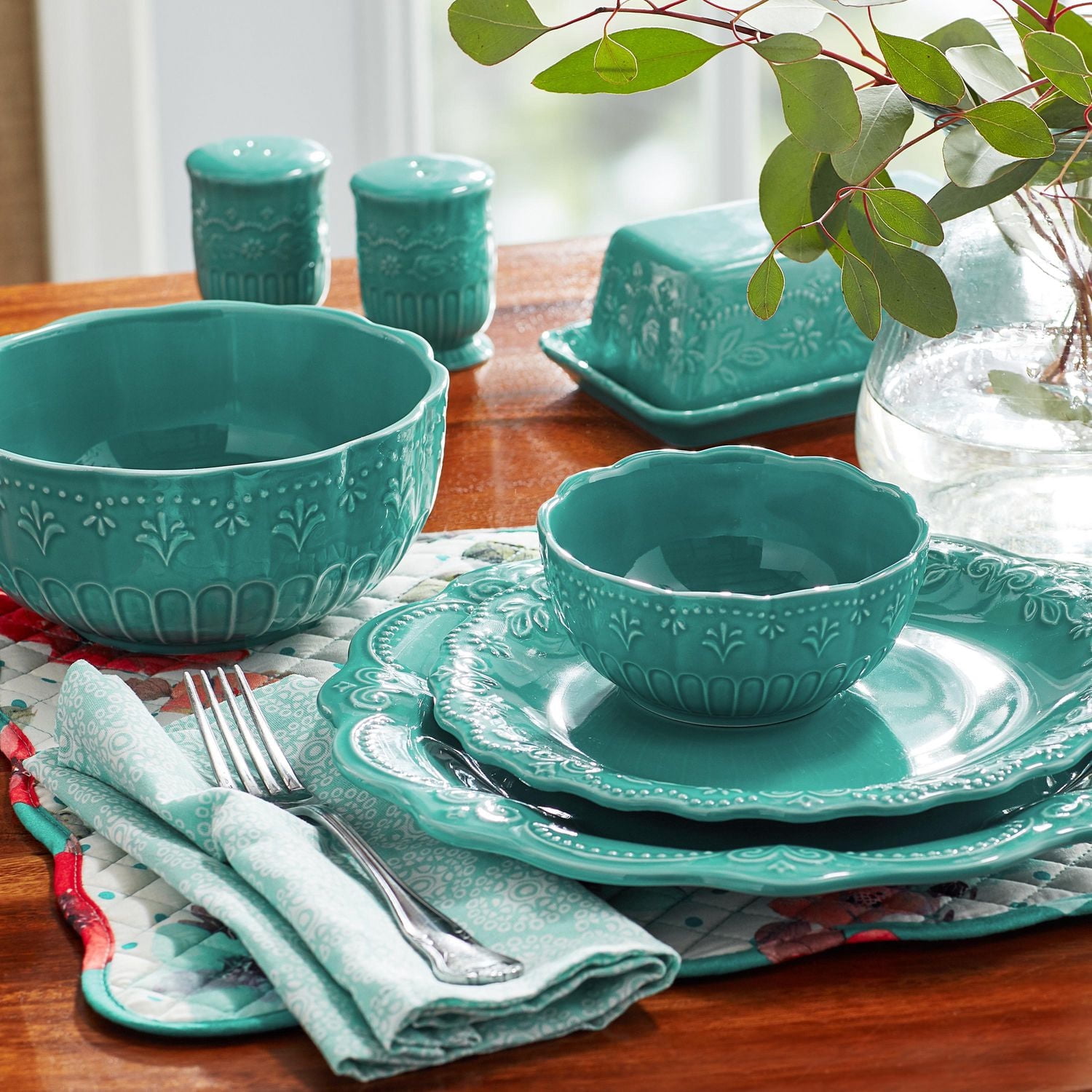 The Pioneer Woman 20-Piece Ceramic Toni Dinnerware Set - Walmart.ca
