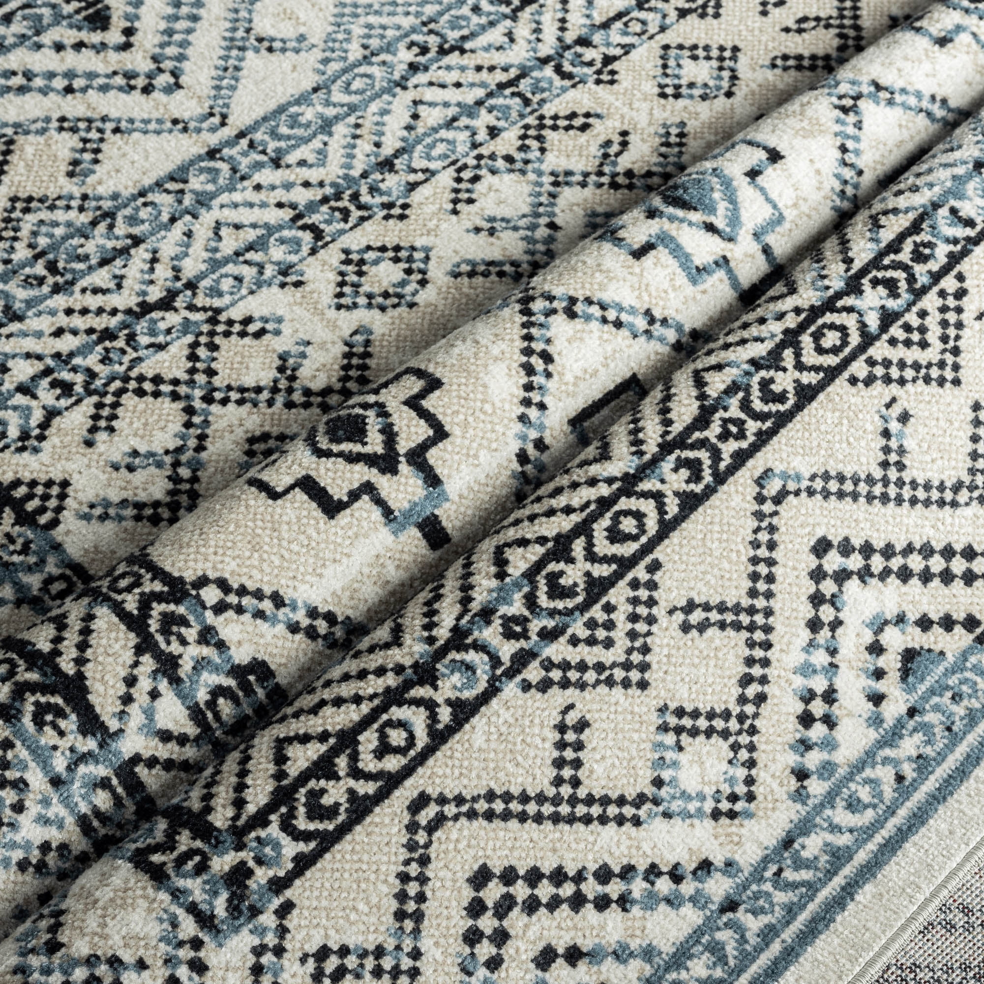 Everwash™ Treasure Cambria Southwest Geometric Machine Washable Area Rug, Beige/Navy Blue, 6'6"x9'2"