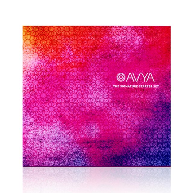 Juego de inicio Avya Skincare Discovery | Antienvejecimiento | Limpiador suave (15 ml) + Suero energético antienvejecimiento (10 ml) + Crema brillante para ojos (5 ml) + Hidratante de noche (10 ml)