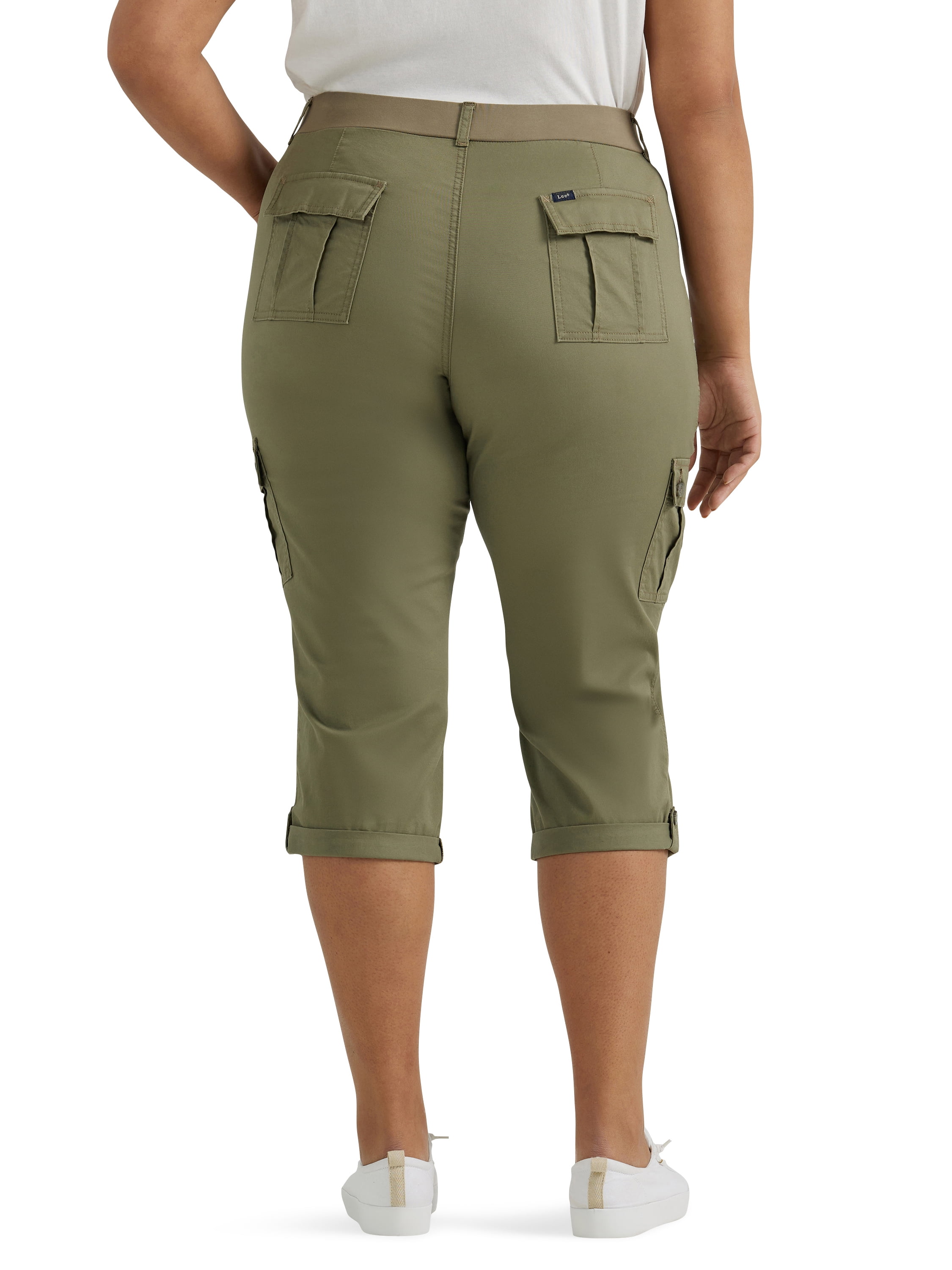 Lee Women's Plus Size Flex-to-Go Cargo Capri