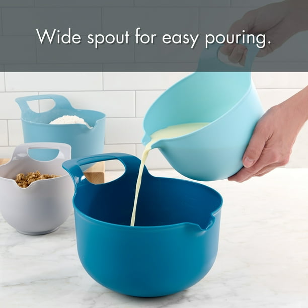 Mainstays 4 Piece Nesting Plastic Mixing Bowl Set with Pour Spouts