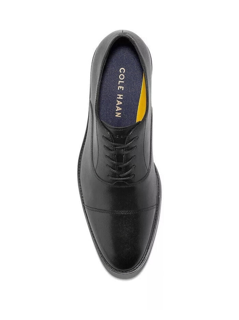 Cole Haan Men display picture 1