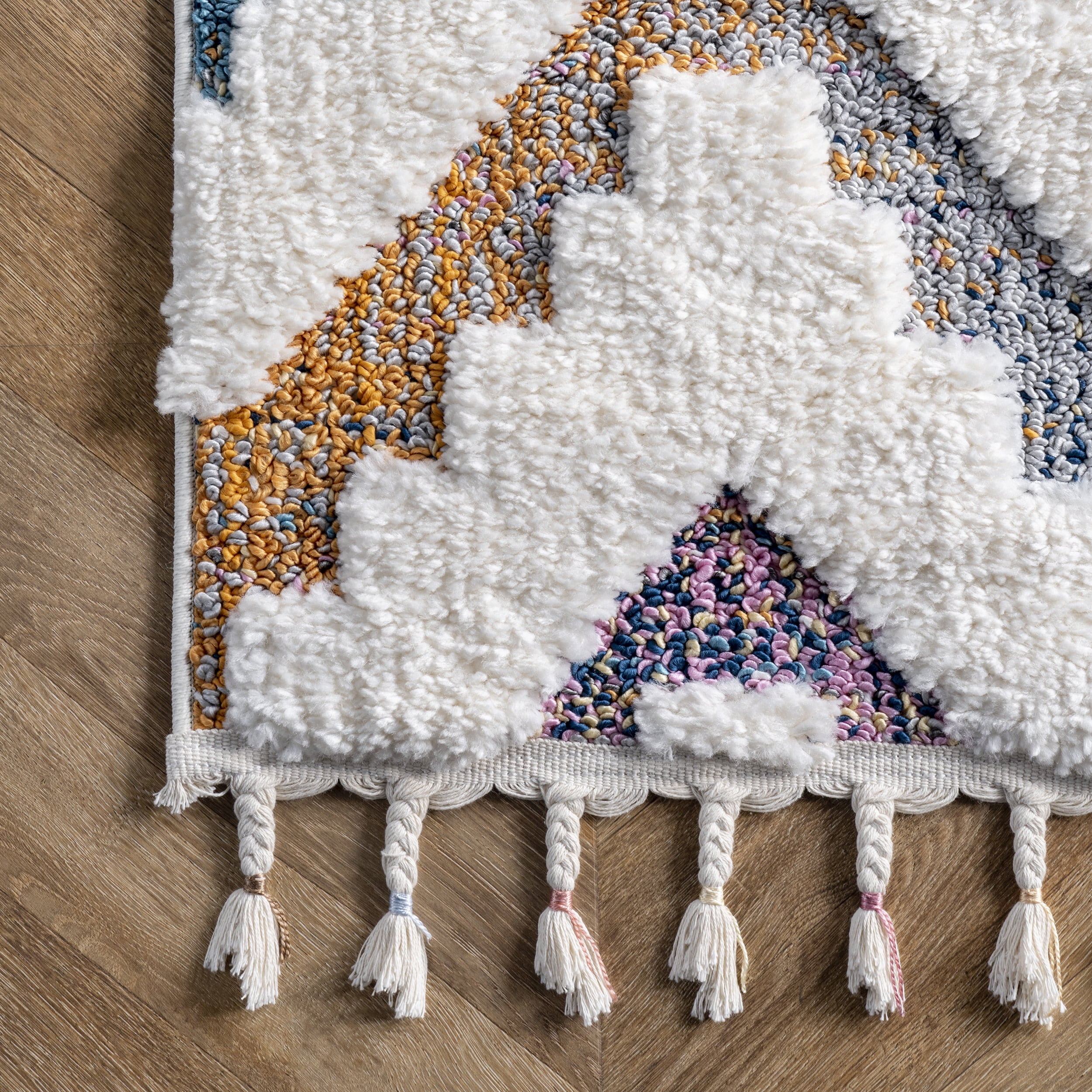 nuLOOM Rumi High-Low Chevron Kids Tassel Area Rug, 3' x 5', Ivory