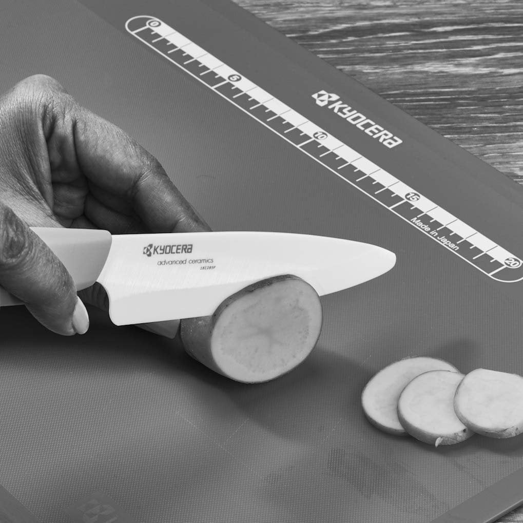INNOVATIONwhite™ 4.5  Ceramic Utility Knife - White Z212 Blade with  Non-Slip Red Handle