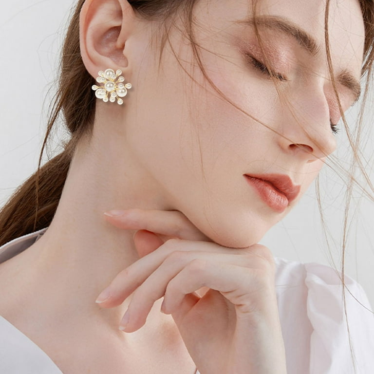Pearl earrings costume jewellery outlet