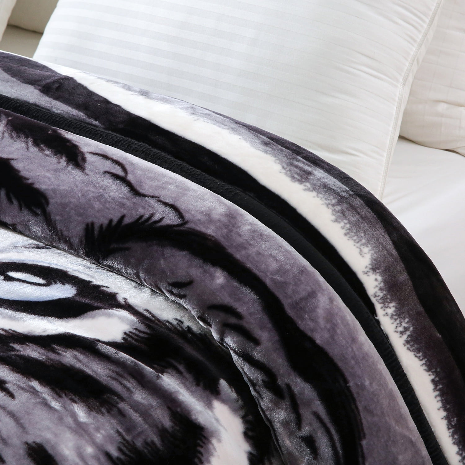 10lbs Heavy Thick A&B Pattern Blanket 2Ply Reversible - Thick Warm Plush Korean Style Bed Blanket, King Size Fleece Plush Blanket, Soft Winter Blanket For Adult 87" x 95", Black Tiger