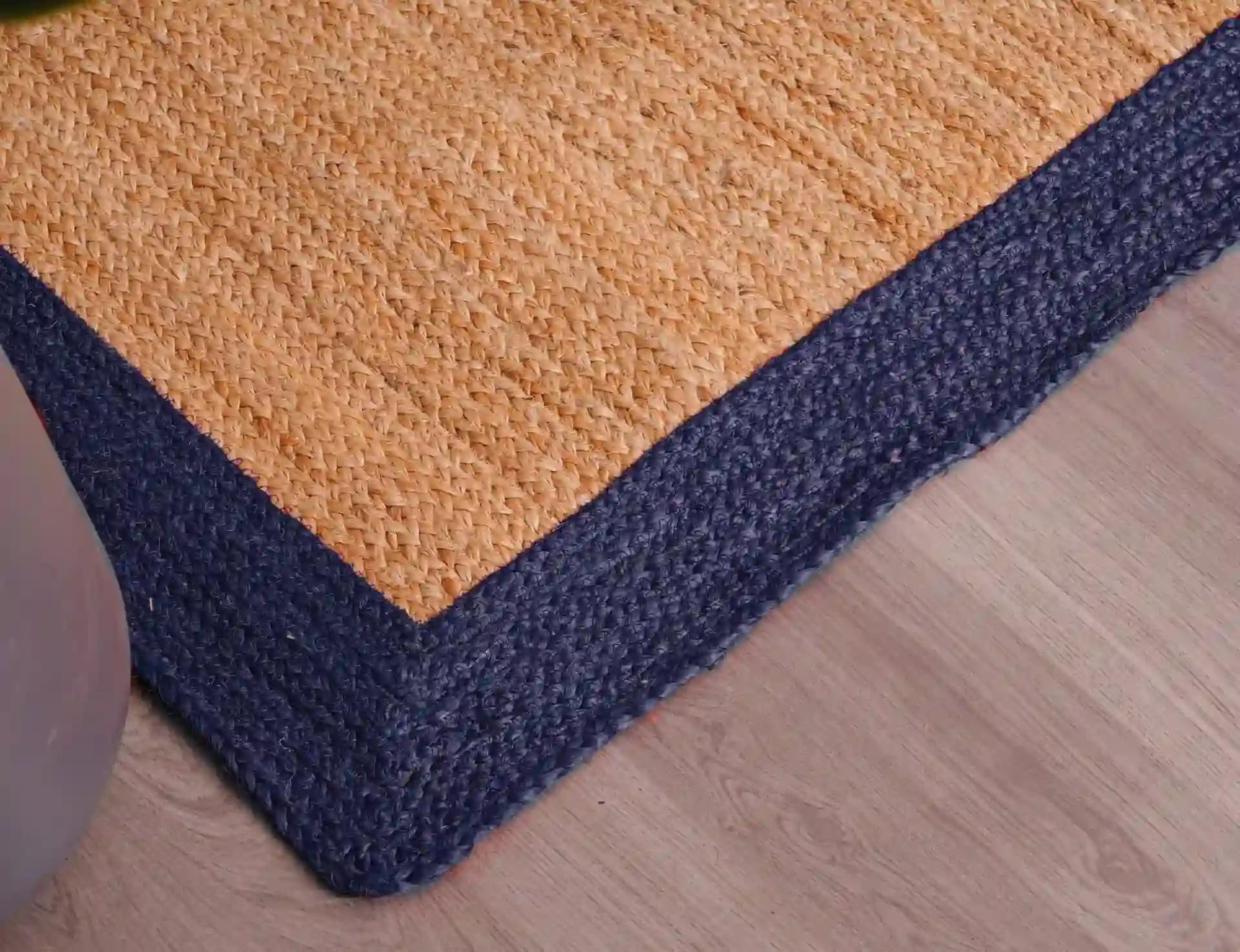 Handwoven Natural Jute Area Rug – Eco-Friendly, Durable & Stylish Floor Décor Rug, Rural Rugs Size - 4 x 4 Feet Square (120 cm x 120 cm)