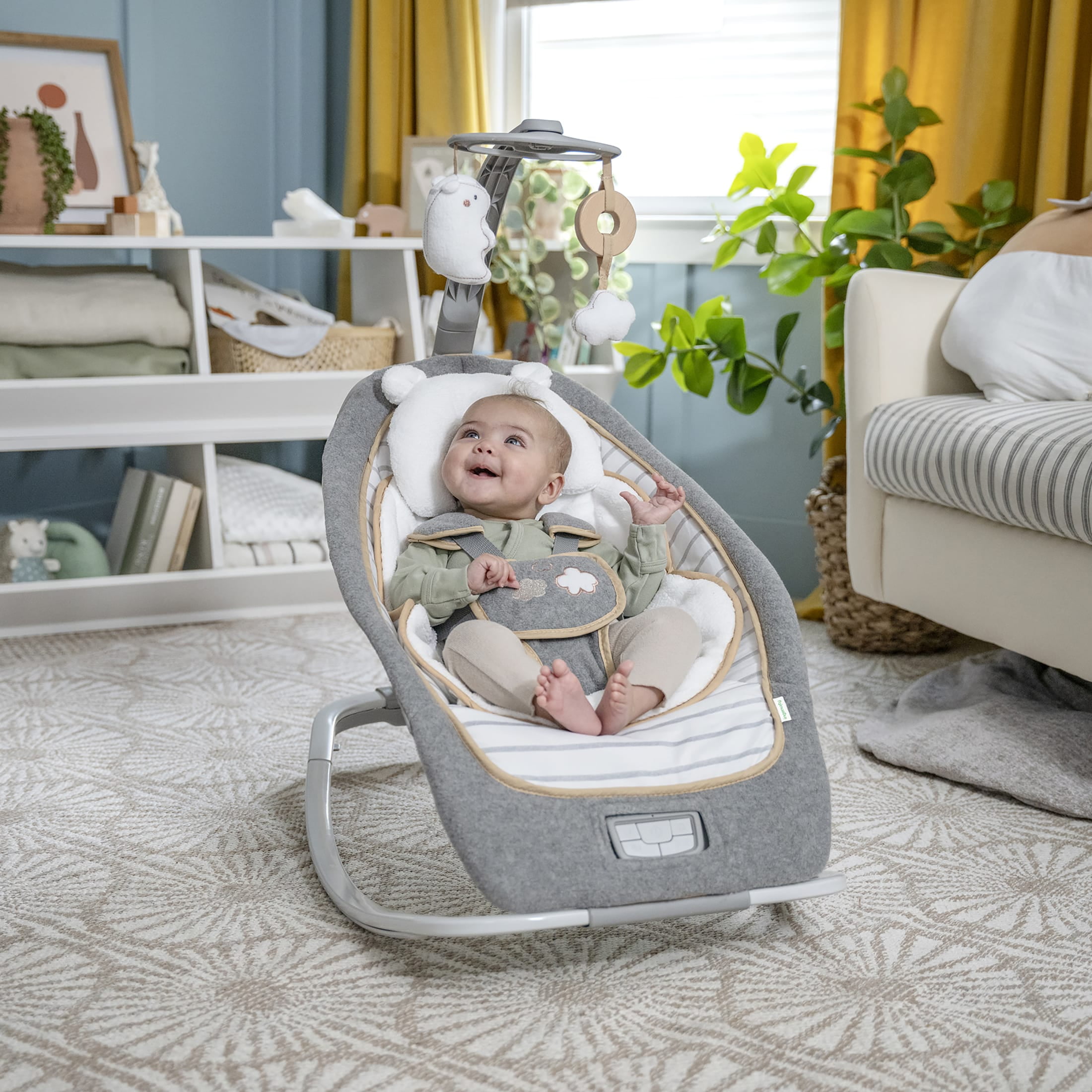 Ingenuity Boutique Collection Bella Teddy Vibrating Rocking Seat with Premium Fabric, Unisex, Ages Newborn and Up