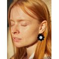 thumbnail image 3 of Pendientes de flores de margarita YONGSHENG Acrílico cara sonriente, 3 of 3