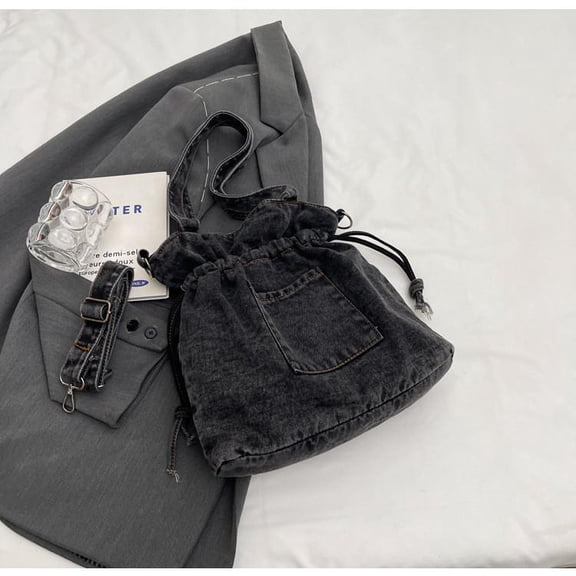 IELGY Korean version of fashionable large-capacity casual denim bucket bag, versatile shoulder underarm bag