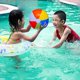 thumbnail image 3 of Pelota de playa inflable de 30 cm, globos de colores para fiestas en la piscina, juegos acuáticos, deportes de playa, pelota de ducha, juguetes divertidos para niños., 3 of 5