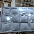 thumbnail image 4 of Bandeja para joyas, caja de almacenamiento para joyas, soporte para relojes, collares, anillos, pendientes, organizador de exhibición de colgantes, serie gris, 4 of 5