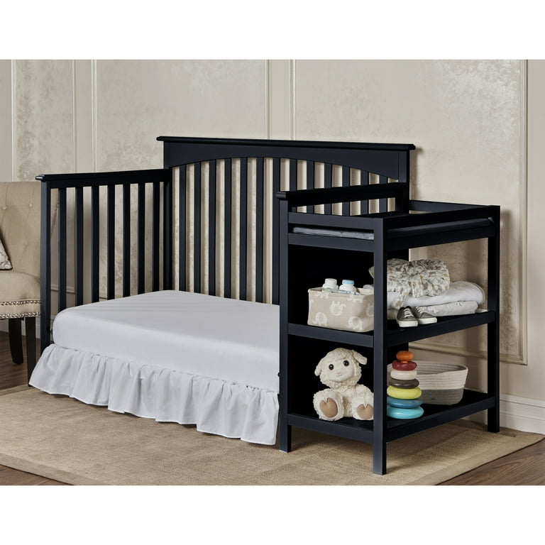 Graco woodbridge crib store with changing table