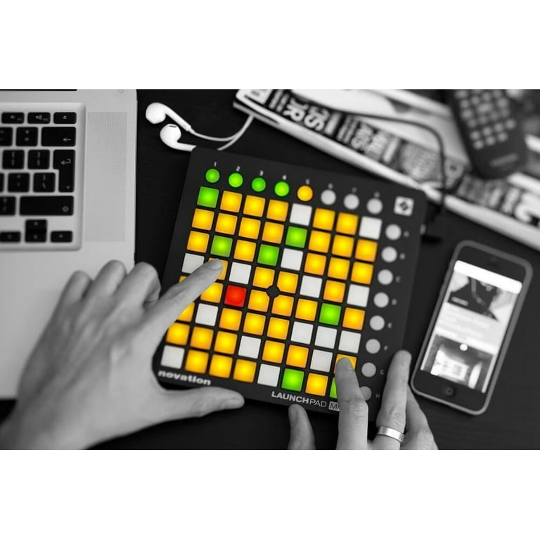 DTM・DAW Novation Launchpad Mini Amazon.com: Novation Launchpad Mini [MK3] — Portable MIDI 64