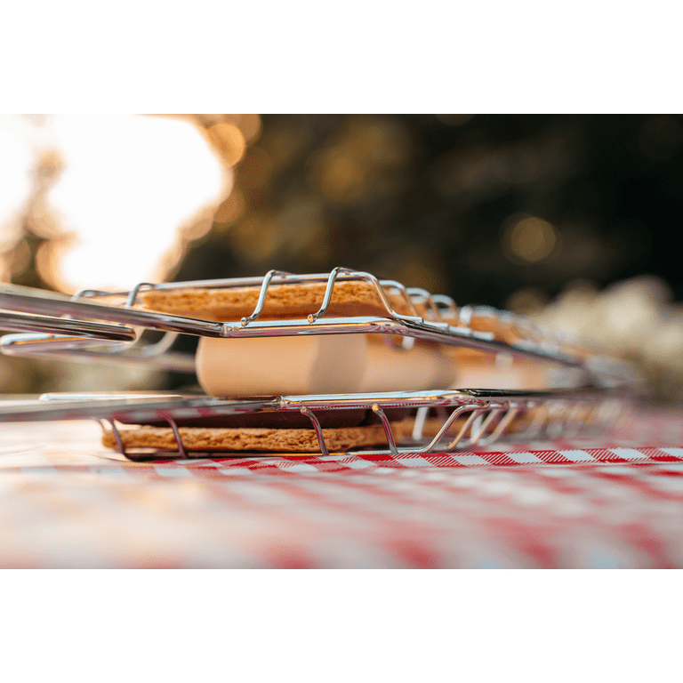 Coghlan's Camper's S'mores Grill with 17-Inch Handle photo 5