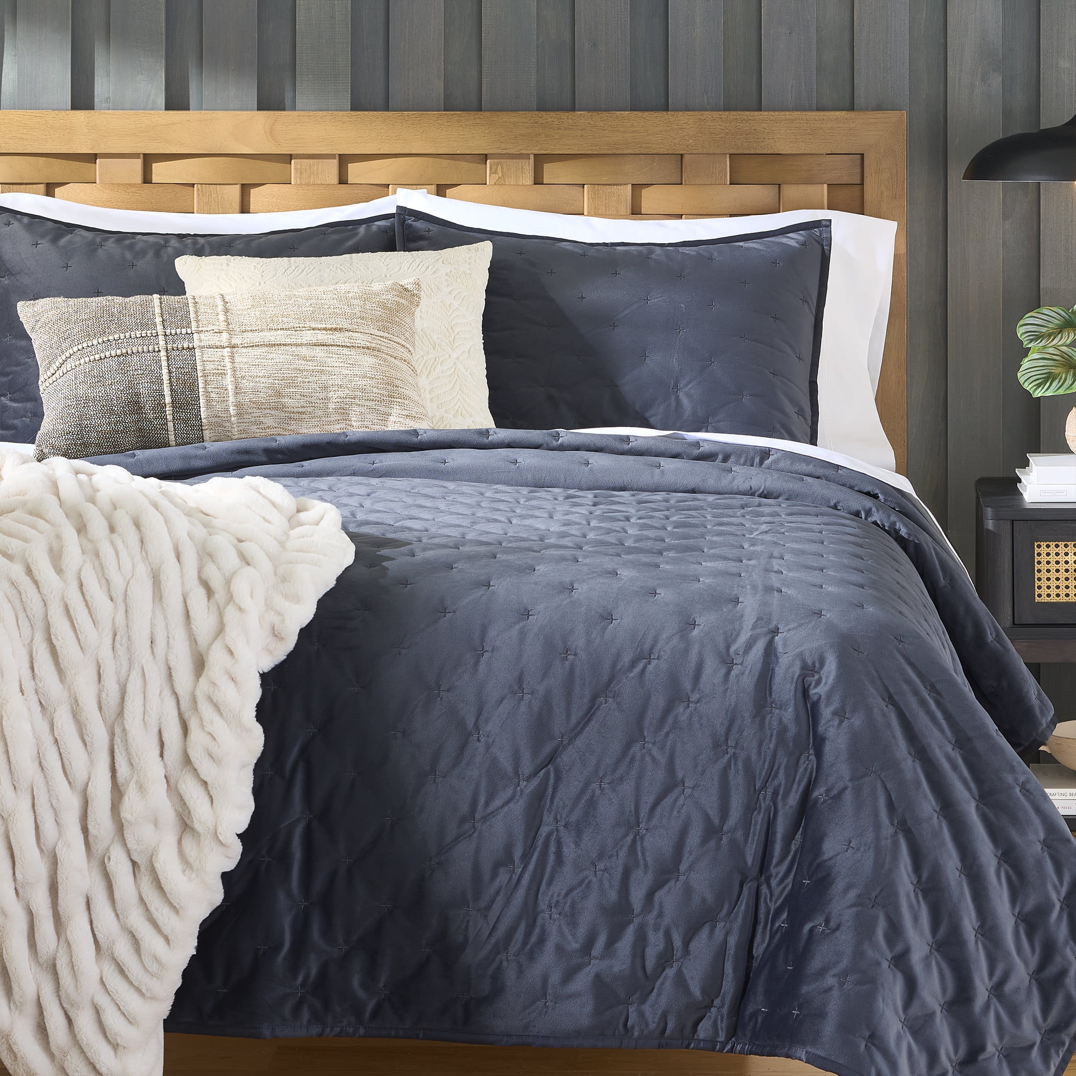 Better Homes & Gardens Dark Grey Soft Velvet Embroidered Quilt, King