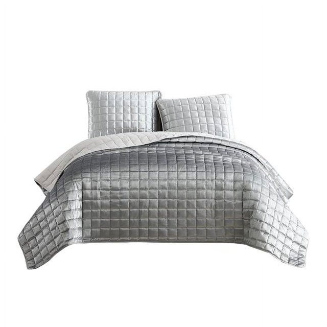 Benjara BM225241 Coverlet Set with Stitched Square Pattern, Silver - King Size - 3 Piece