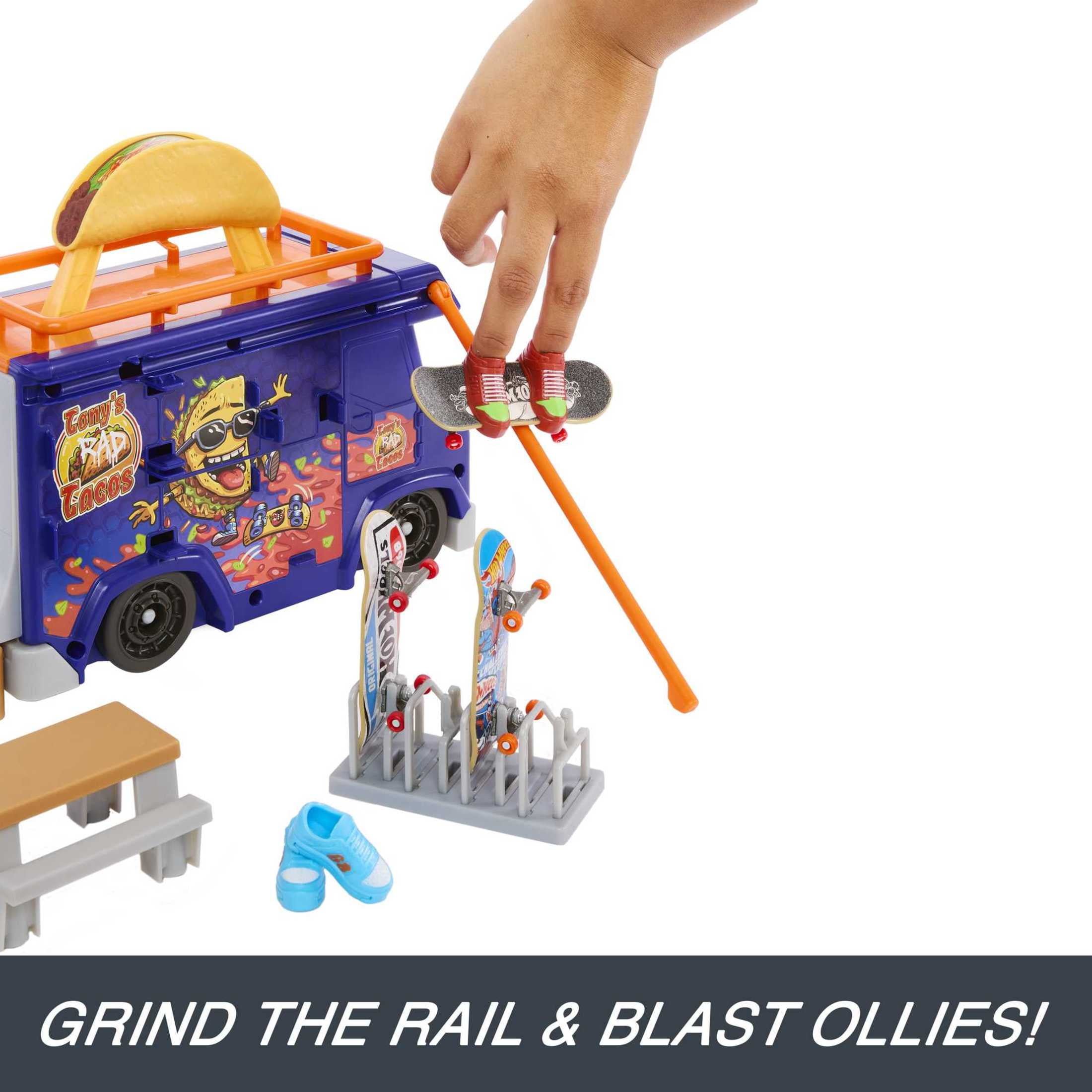 Hot Wheels Skate Taco Truck with 1 Exclusive Fingerboard & Pair of Skate Shoes, 19.61 in