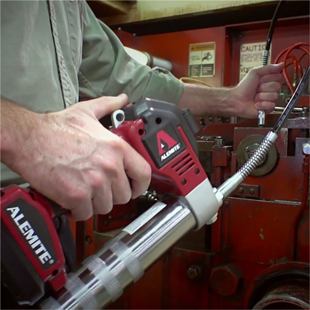 Alemite 596-B1 Grease Gun, LCD, 20V Battery, Dual Flow