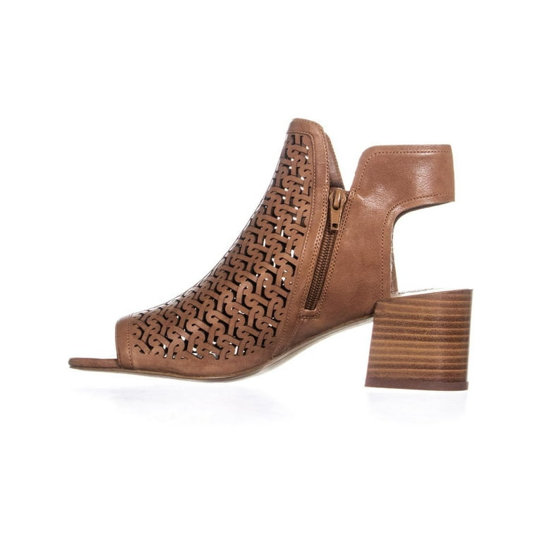 Vince store camuto sternat