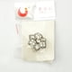 thumbnail image 3 of Broche para bufanda con diamantes de imitación y hebilla de cristal de 3,5 x 3,5 cm con diseño de, 3 of 7