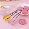 thumbnail image 3 of Cat Claw Shaped Food Clips Cute Cartoon Meal Barbecue Sandwich Bread Baking Kitchen Gadgets Pink, 3 of 4