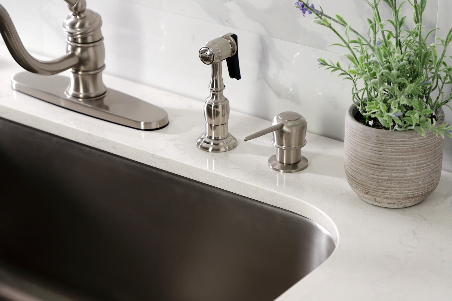 Kingston Brass SD1608 Heritage Soap Dispenser, Brushed Nickel