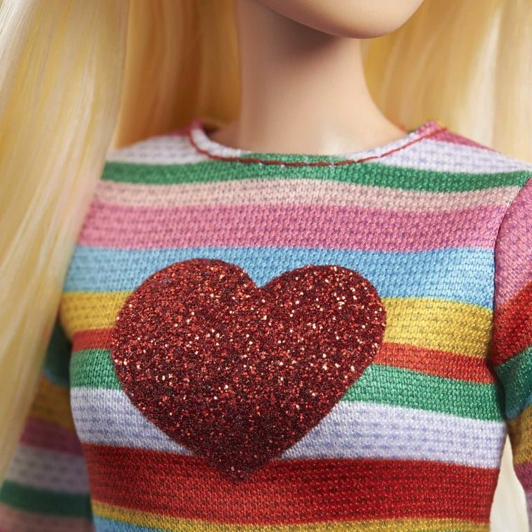 Barbie It Takes Two Malibu Doll with Blonde Hair, Rainbow Shirt, Denim  Skirt & Shoes 