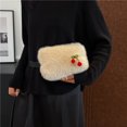 thumbnail image 4 of Bolso Bandolera Sling Bag 063 (Beige), 4 of 9
