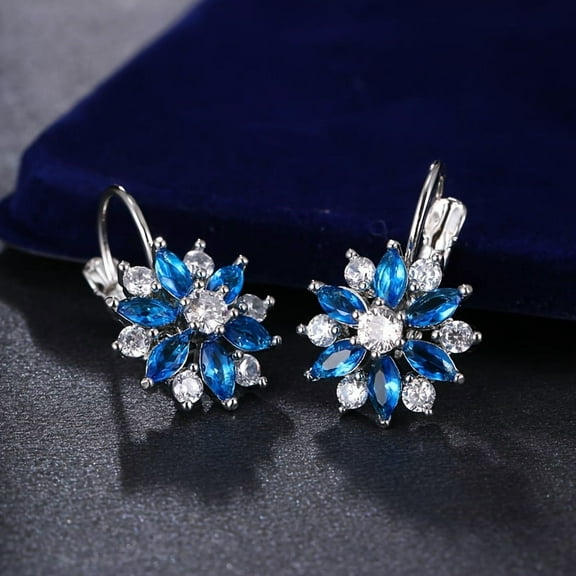 S925 Silvery Blue White Snowflake Hoop Earrings Buckle Light Luxury Winter Flowers Exquisite Fashion Cold Style Two tone Daily Versatile Women's Earrings Birthday Gift Anniversary Surprise Valentine'