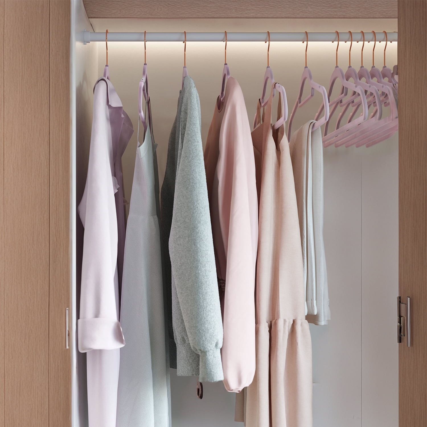 50 Pack Velvet Hangers Clothes Hanger with Swivel Hook Non-Slip for Coat Shirt Dress Pants Tie Lavender Purple