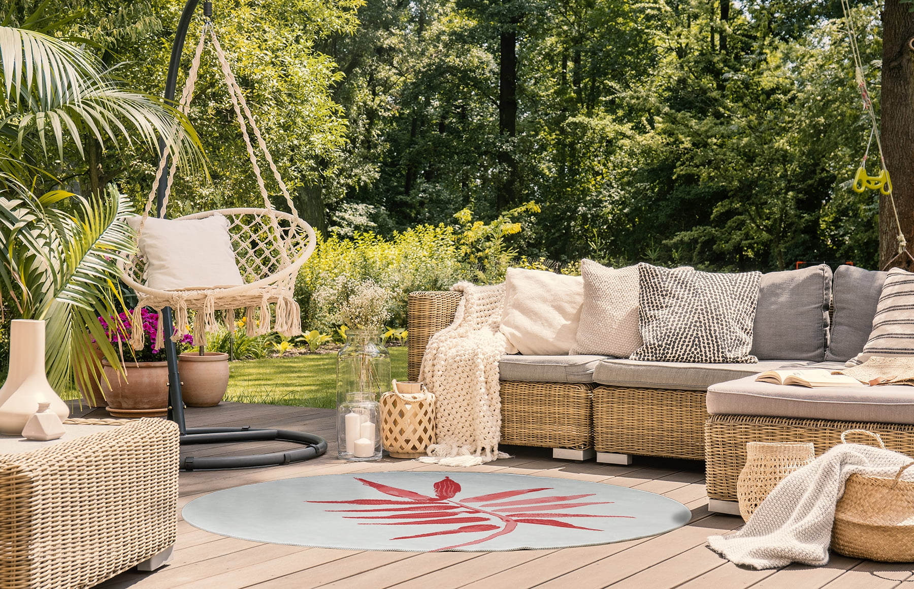 Simply Daisy 5' Round Pink Frond Spring Chenille Indoor/Outdoor Rug