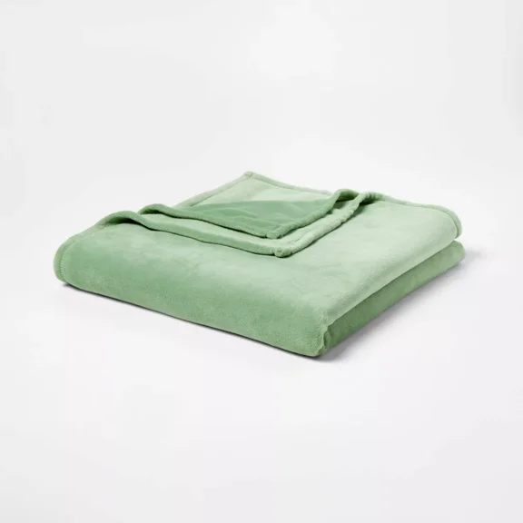 Solid Plush Bed Blanket