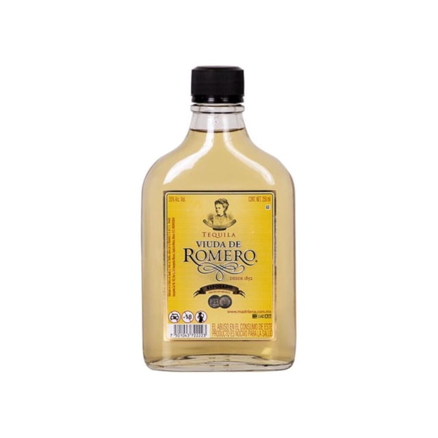 Paquete de 3 Tequila Viuda De Romero Reposado 250 ml