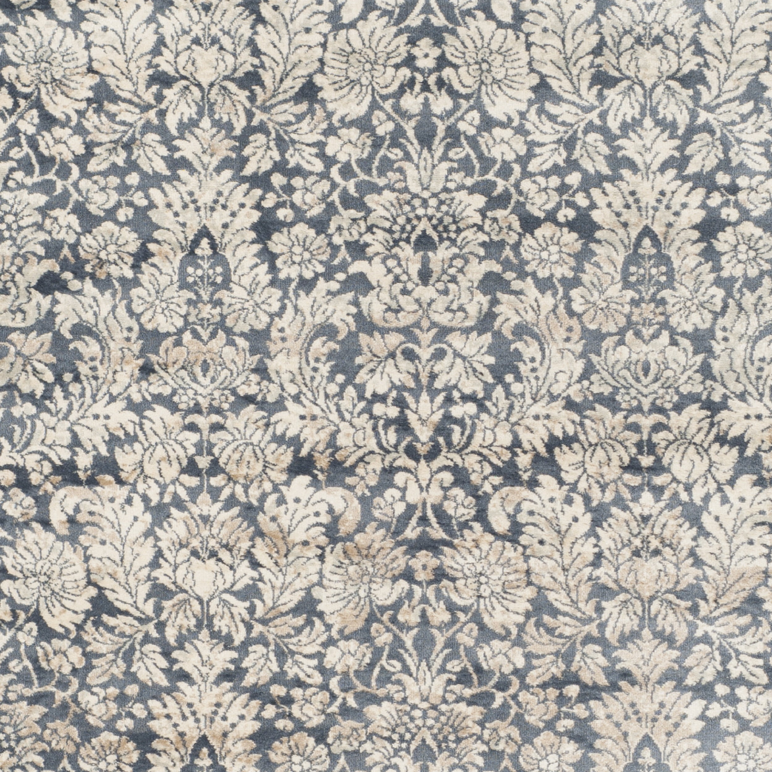 SAFAVIEH Vintage Wilford Damask Area Rug, Navy/Cream, 5'1" x 7'7"