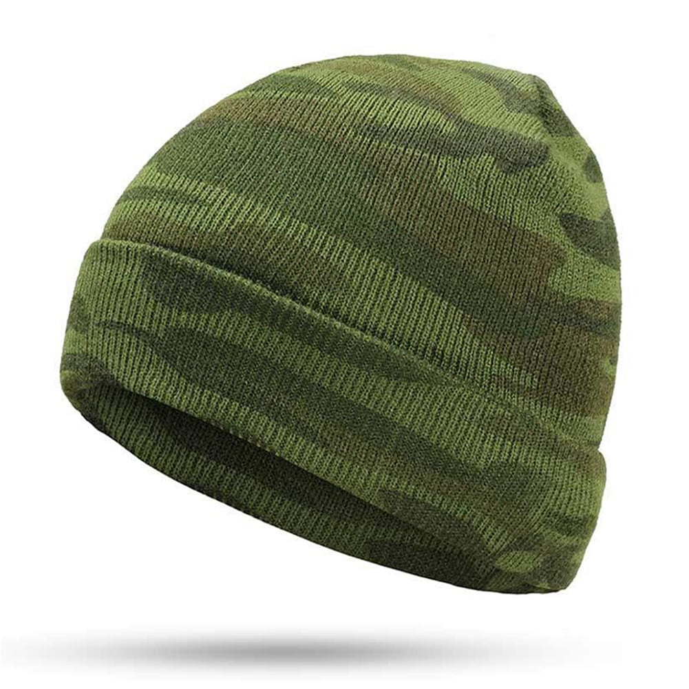 green ski hat