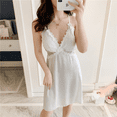 thumbnail image 2 of Camisón de satén con escote en V profundo y gasa, pijama informal para el hogar, falda con tirantes finos y tirantes sexys, 2 of 5